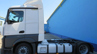 Leasing Tractor unit MERCEDES 1842 2019
