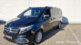 Lízing Hatchback MERCEDES V 300 2020