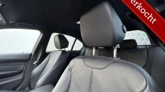 Lízing Sedan BMW 330 2016