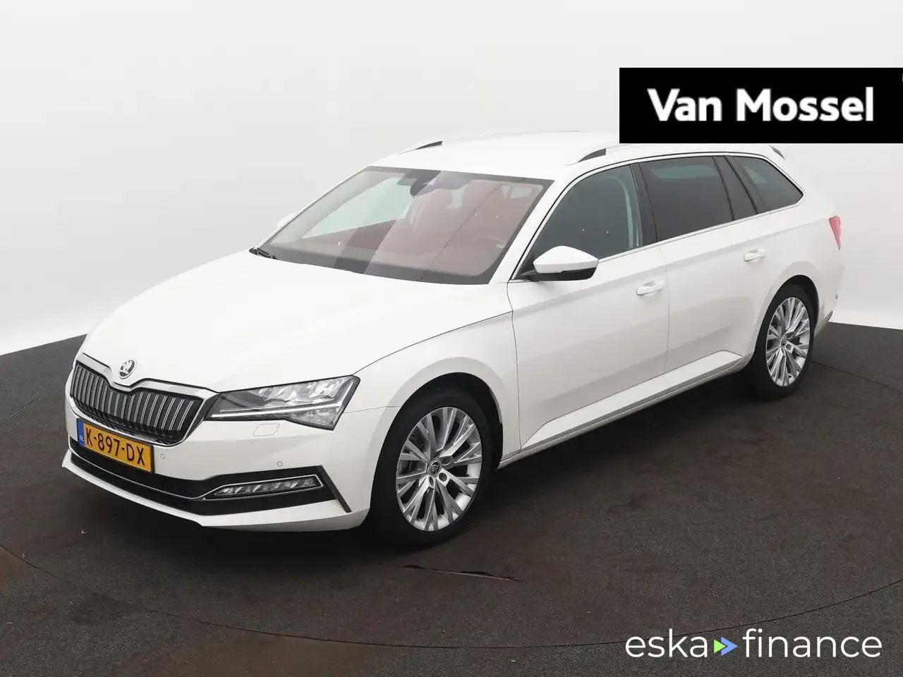 Leasing Wagon Skoda Superb 2021