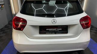 Leasing Hatchback MERCEDES A 200 2013