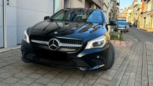 MERCEDES CLA 180 2015