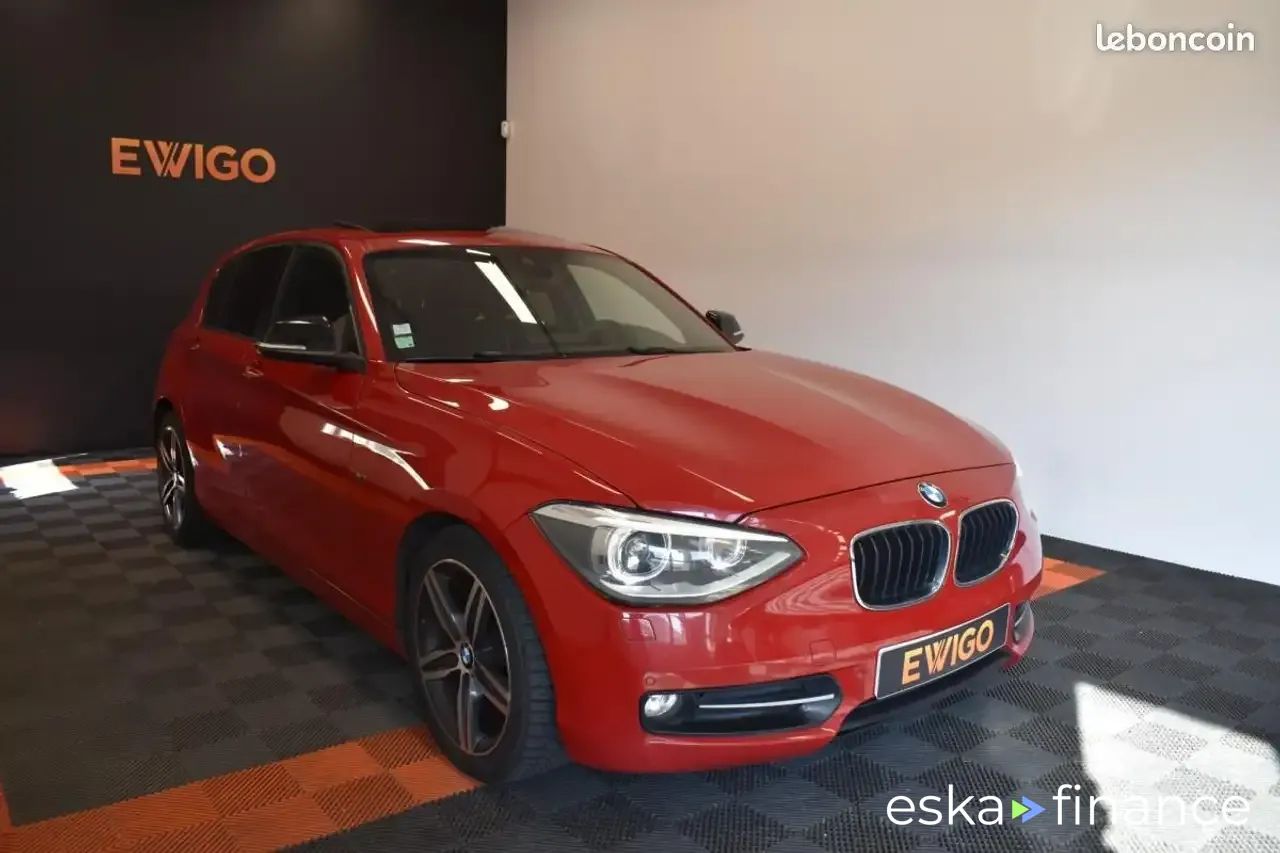 Lízing Sedan BMW 118 2011