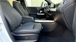 Lízing SUV MERCEDES GLB 220 2024