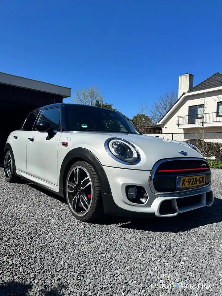 Leasing Wagon MINI Cooper 2018