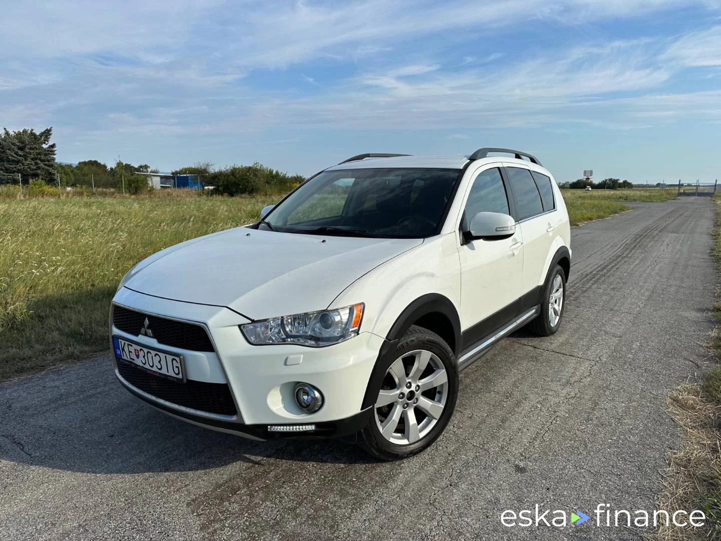 Finansowanie SUV Mitsubishi Outlander 2012