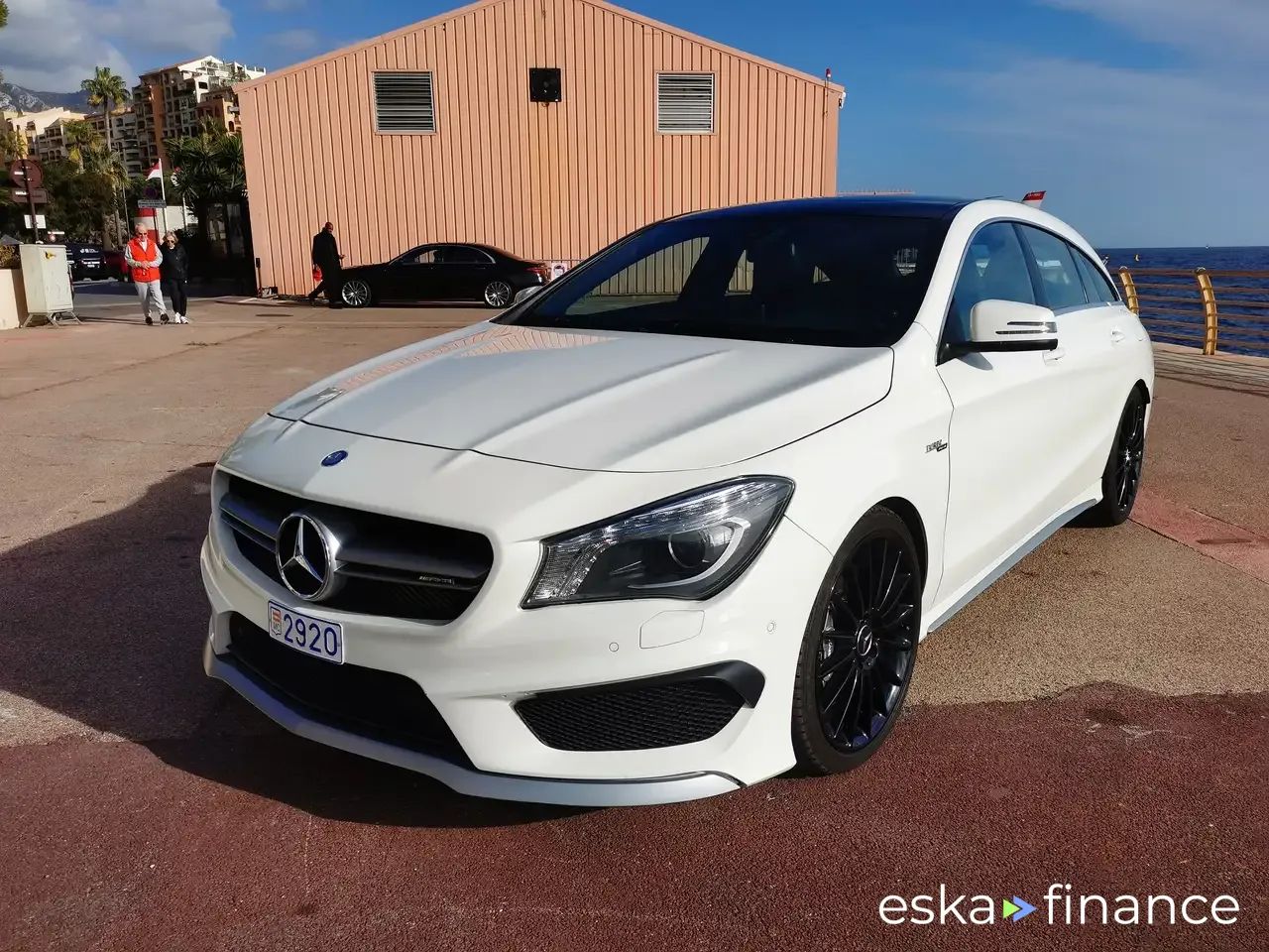 Lízing Kombi MERCEDES CLA 45 AMG 2016