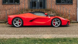 Financování Kupé Ferrari LaFerrari 2014