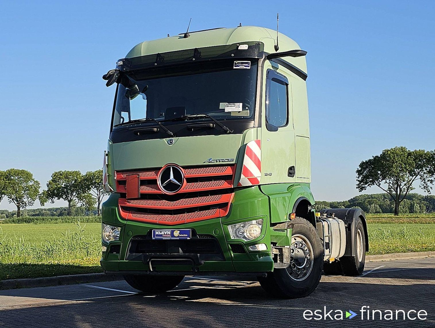 Lízing Traktor Mercedes-Benz ACTROS 1846 2019