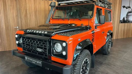 Land Rover Defender 2016