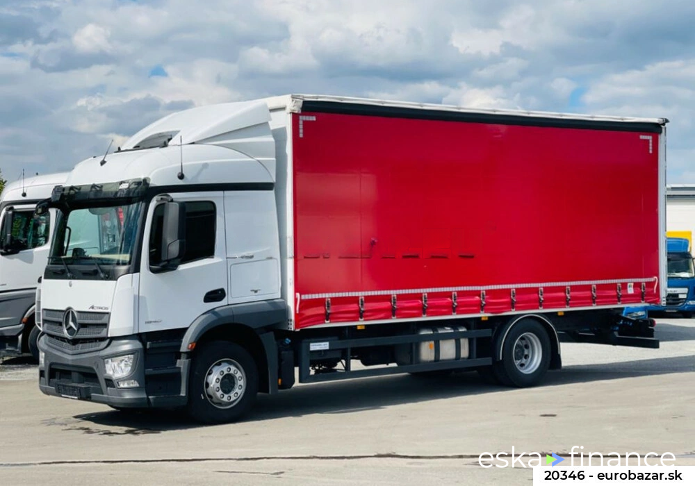 Ciężarówka (podwozie) Mercedes-Benz ACTROS 1840 L 2018