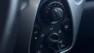 Lízing Hatchback Toyota AYGO 2015