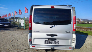 Finansowanie Transport pasażerów Renault Trafic 2014