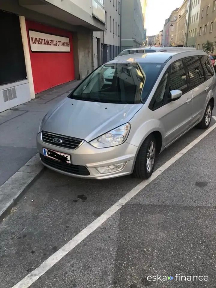 Financování Hatchback Ford Galaxy 2014