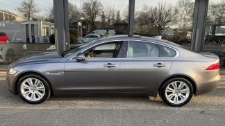 Lízing Sedan Jaguar XF 2017