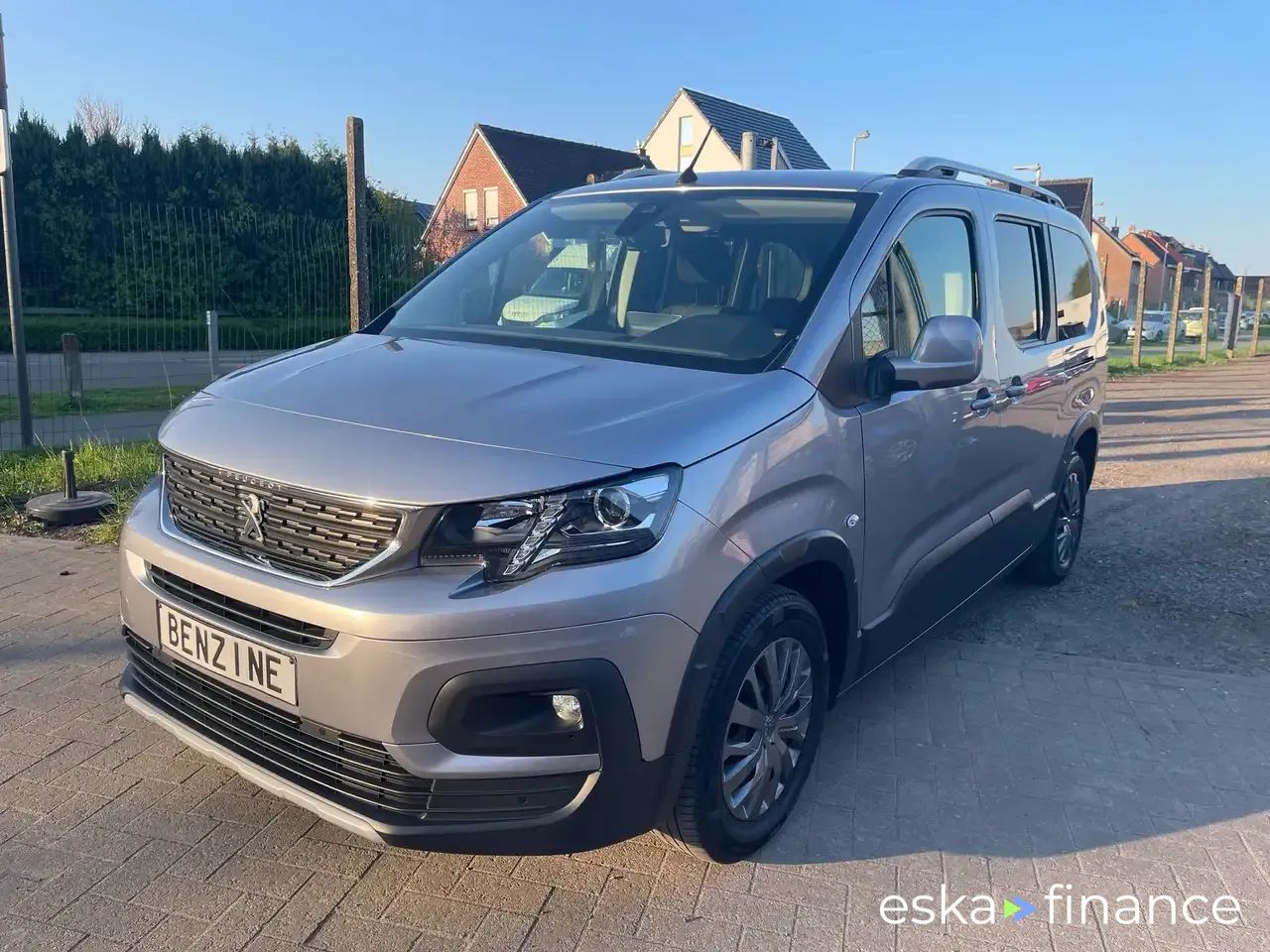 Financování Hatchback Peugeot Rifter 2019