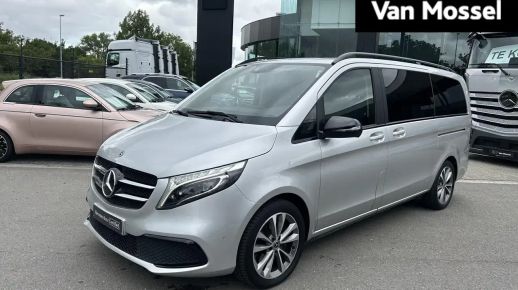 MERCEDES V 220 2021