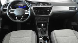 Leasing Hatchback Volkswagen Touran 2024