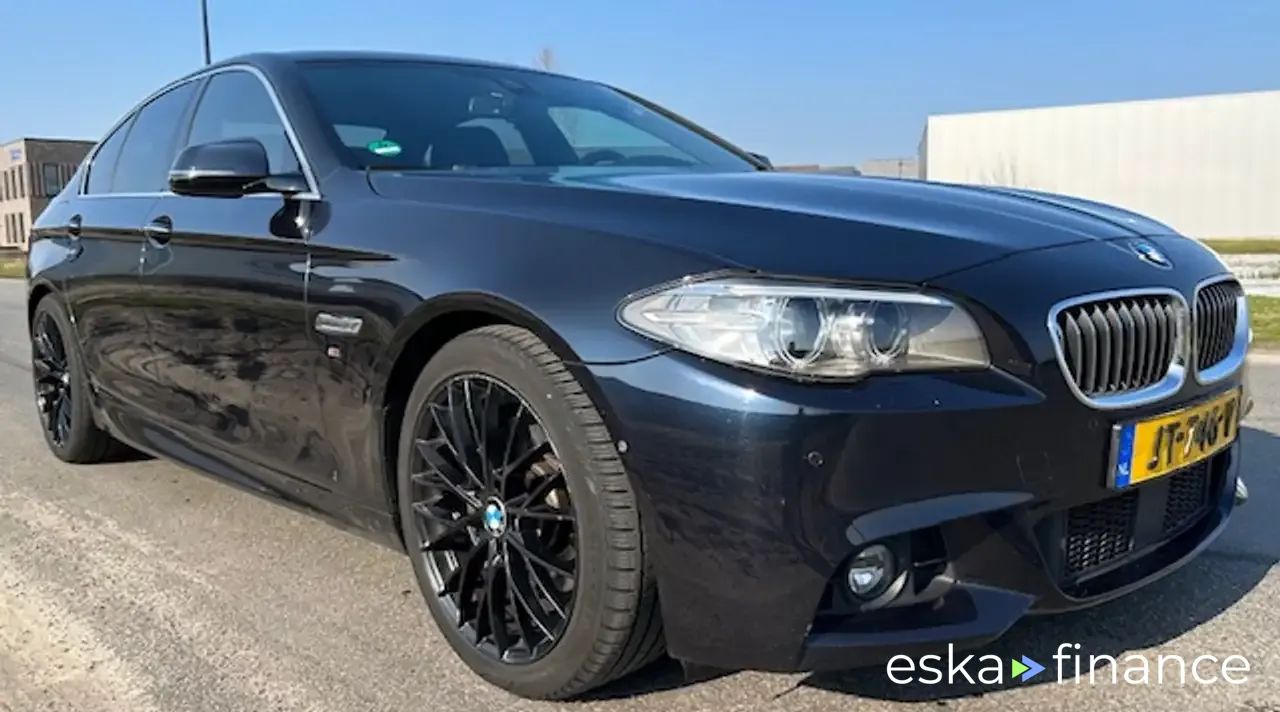 Leasing Sedan BMW 528 2016