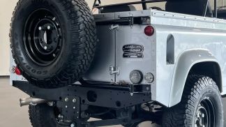 Leasing Convertible Land Rover Defender 2012