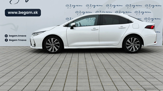 Lízing Kupé Toyota COROLLA SEDAN 2023