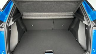 Finansowanie SUV Peugeot E-2008 2022