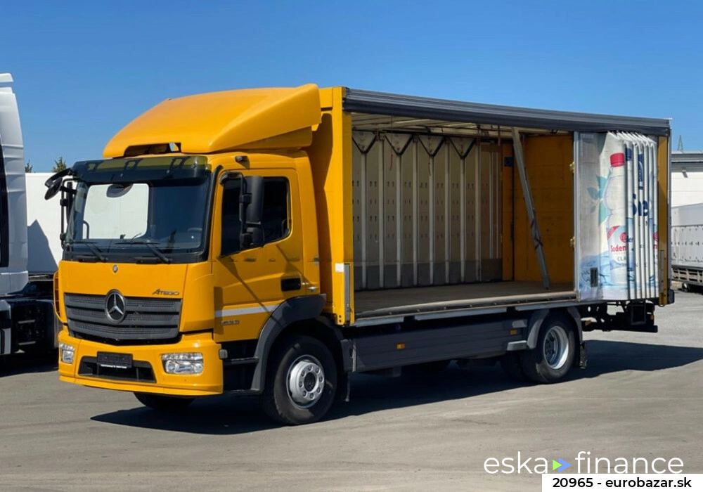 Specjalna ciężarówka Mercedes-Benz ATEGO 1523 L 2014