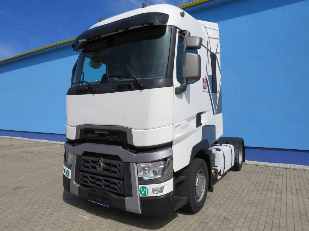Lízing Traktor Renault T480 2016