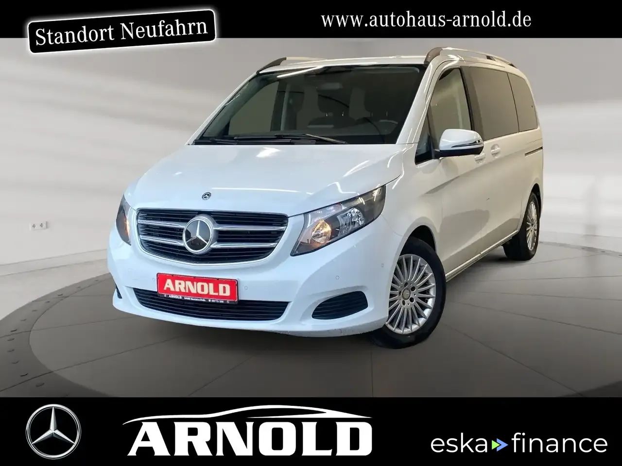 Leasing Hatchback MERCEDES V 220 2017