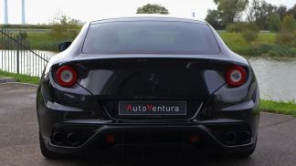 Leasing Coupe Ferrari FF 2012