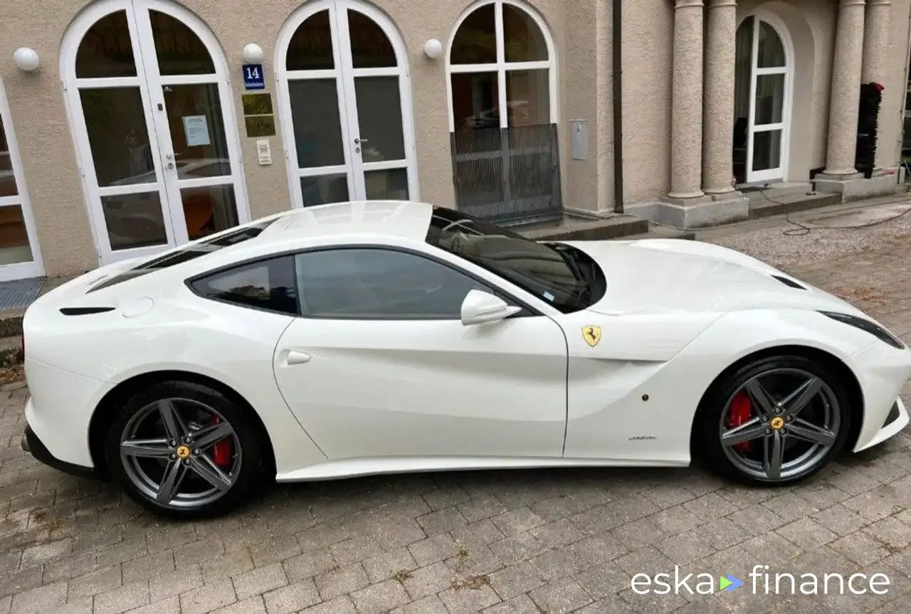 Finansowanie Coupé Ferrari F12 2013