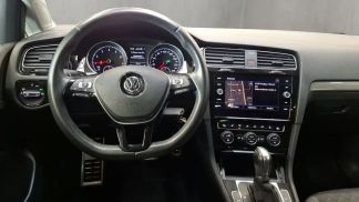 Financování Sedan Volkswagen Golf 2019