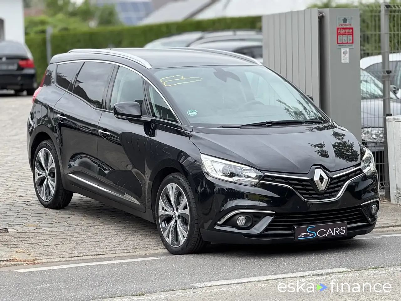 Lízing Hatchback Renault Grand Scenic 2017