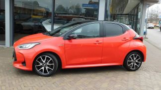 Lízing Hatchback Toyota Yaris 2021