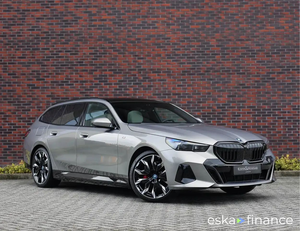 Finansowanie Wóz BMW 530 2024