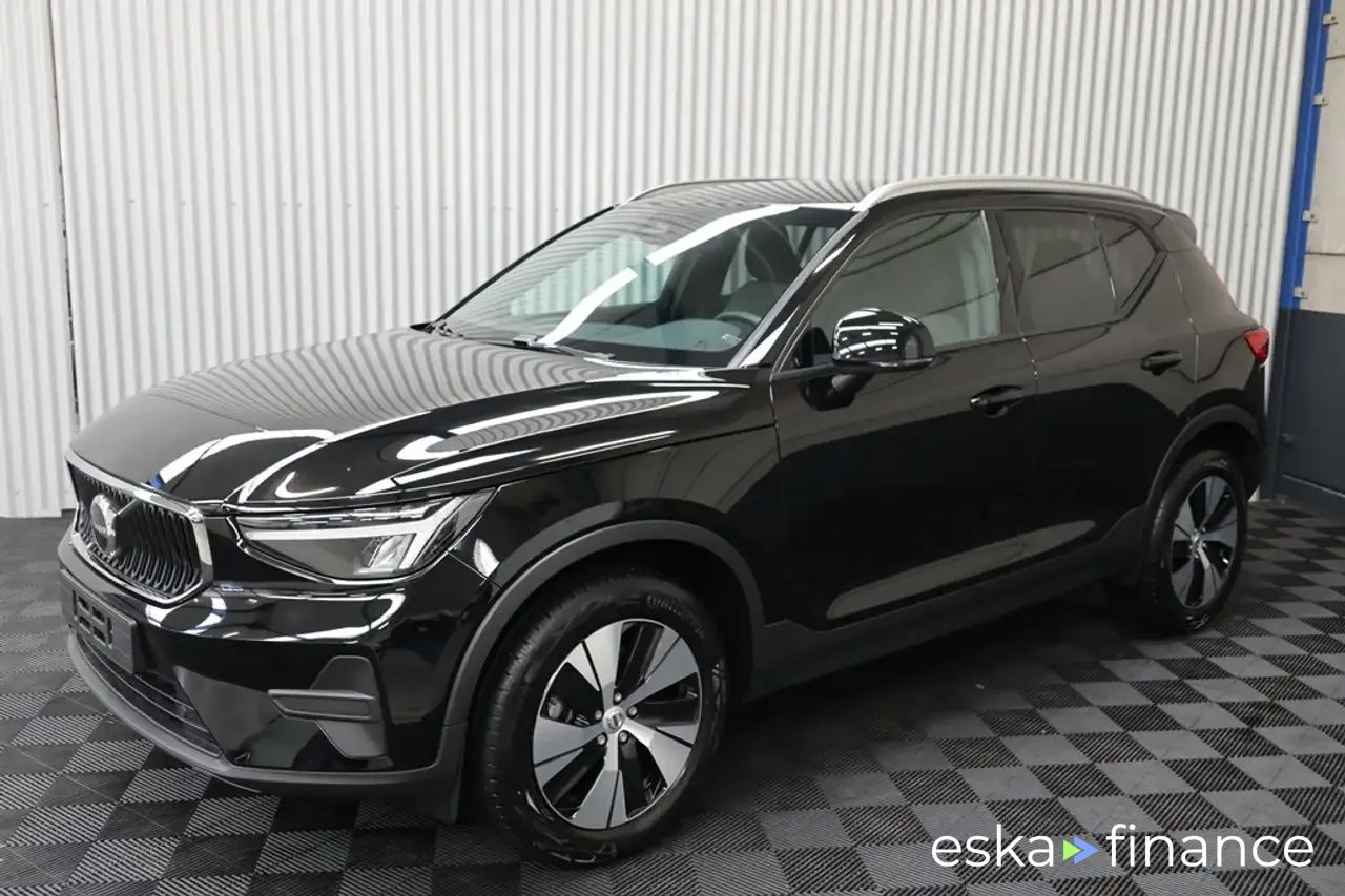 Leasing SUV Volvo XC40 2023