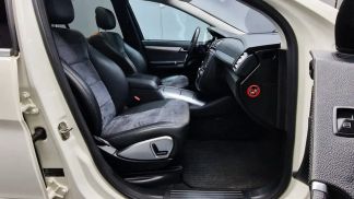Lízing Hatchback MERCEDES R 350 2011