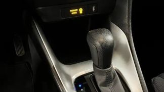 Leasing Sedan Toyota Yaris 2022