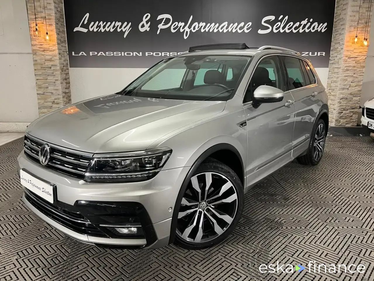 Lízing Kombi Volkswagen Tiguan 2020