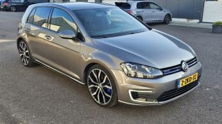 Lízing Sedan Volkswagen Golf 2015