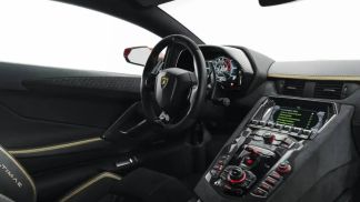 Leasing Coupe Lamborghini Aventador 2022