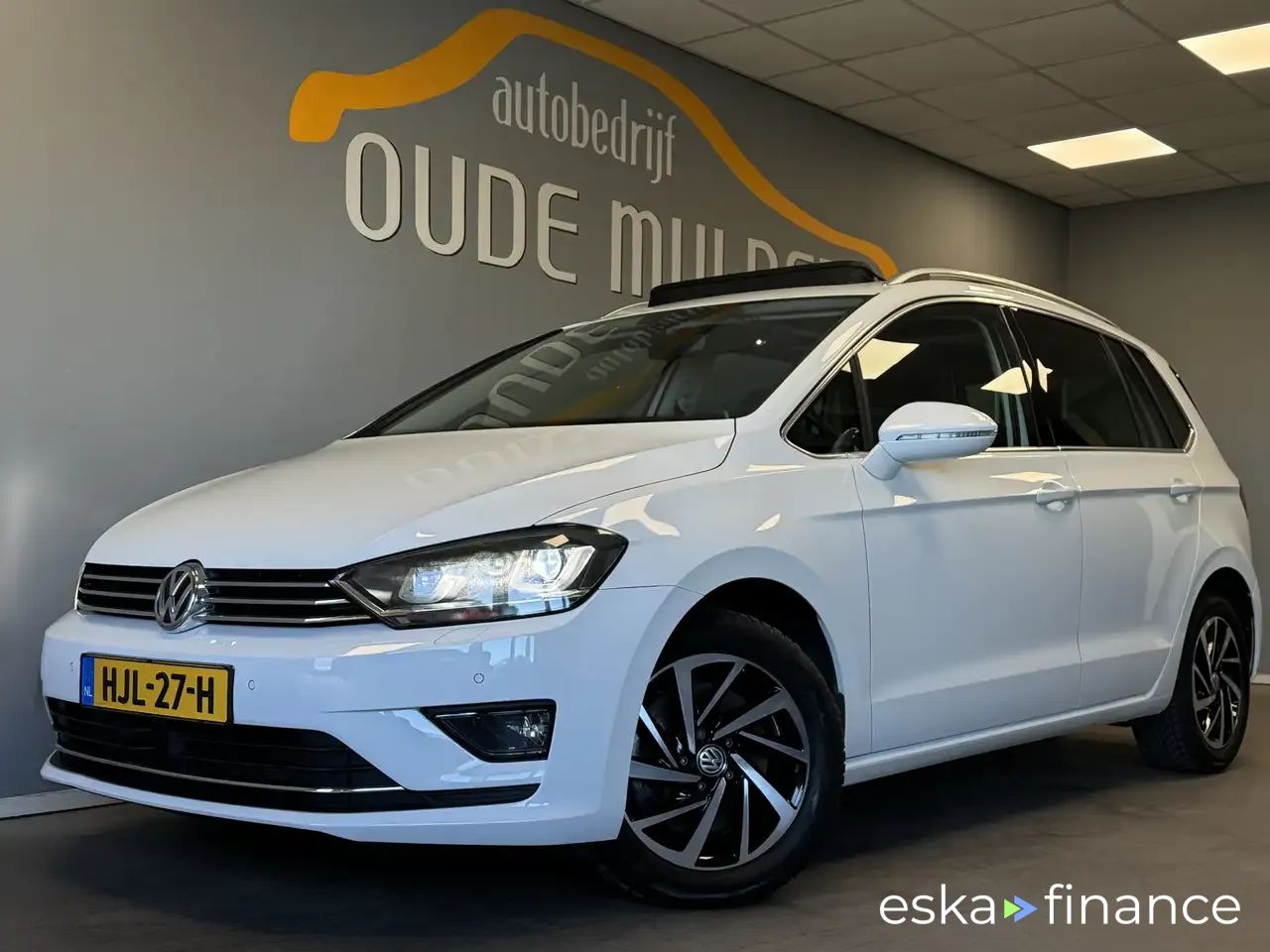 Financování Hatchback Volkswagen Golf Sportsvan 2017