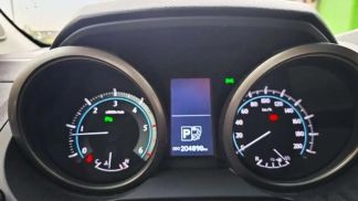 Leasing SUV Toyota Land Cruiser 2011