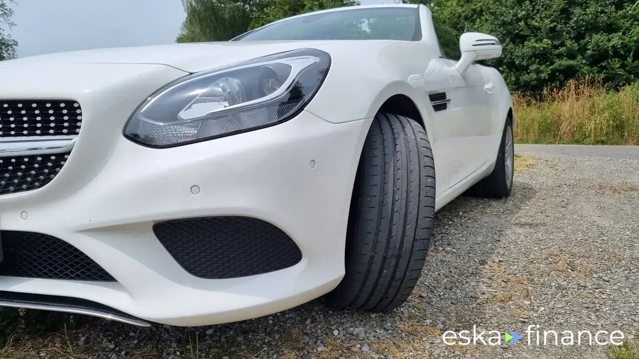 Leasing Convertible MERCEDES SLC 300 2016
