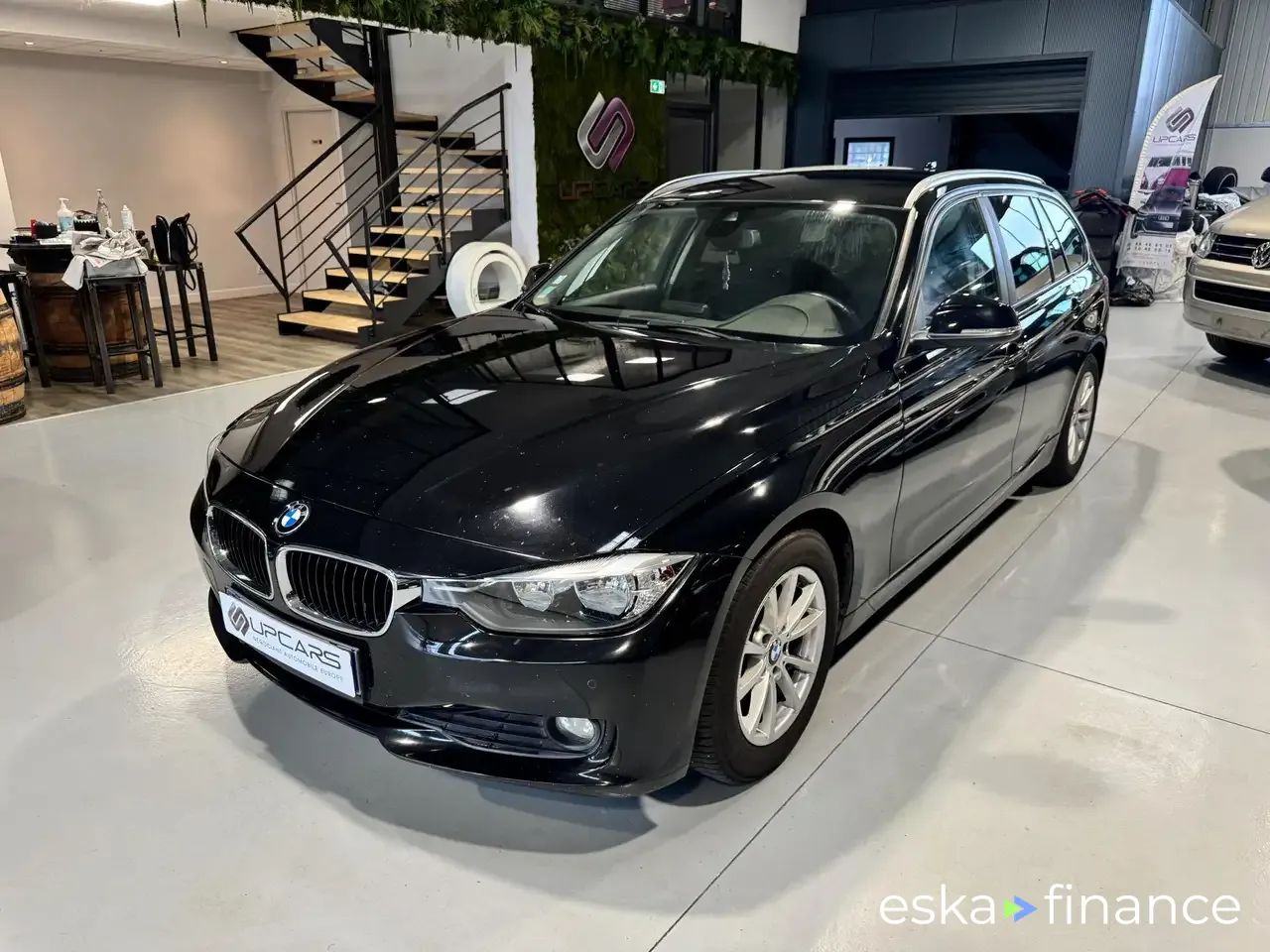 Finansowanie Wóz BMW 320 2017