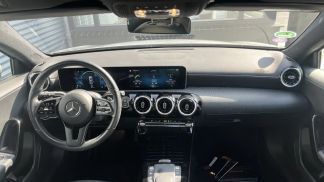 Leasing Hatchback MERCEDES A 180 2020