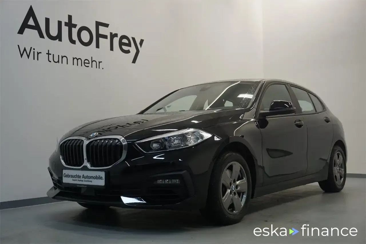 Lízing Hatchback BMW 118 2019