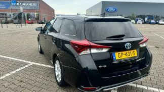 Lízing Hatchback Toyota Auris 2015