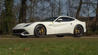 Leasing Coupé Ferrari F12 2013