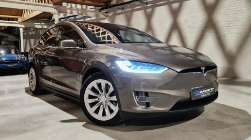 Tesla Model X 2017